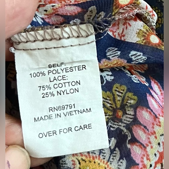 FIGUEROA & flower’s Multicolor Women Top Tunic, V Neck , 3/4 Sleeve Sz L - Picture 7 of 11